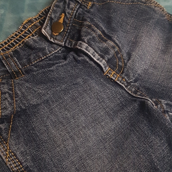 5/$20🍁Boys Jean shorts 6-12m - Picture 2 of 4